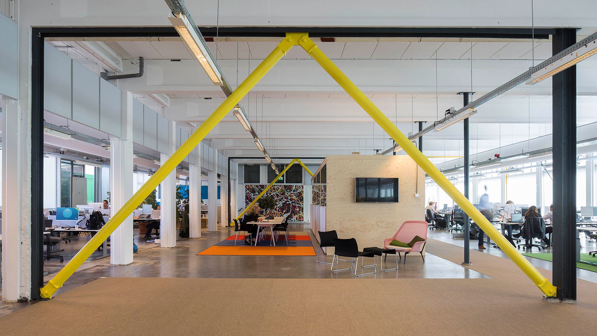 Sustainability and co-creation for the Royal HaskoningDHV office in Amsterdam 