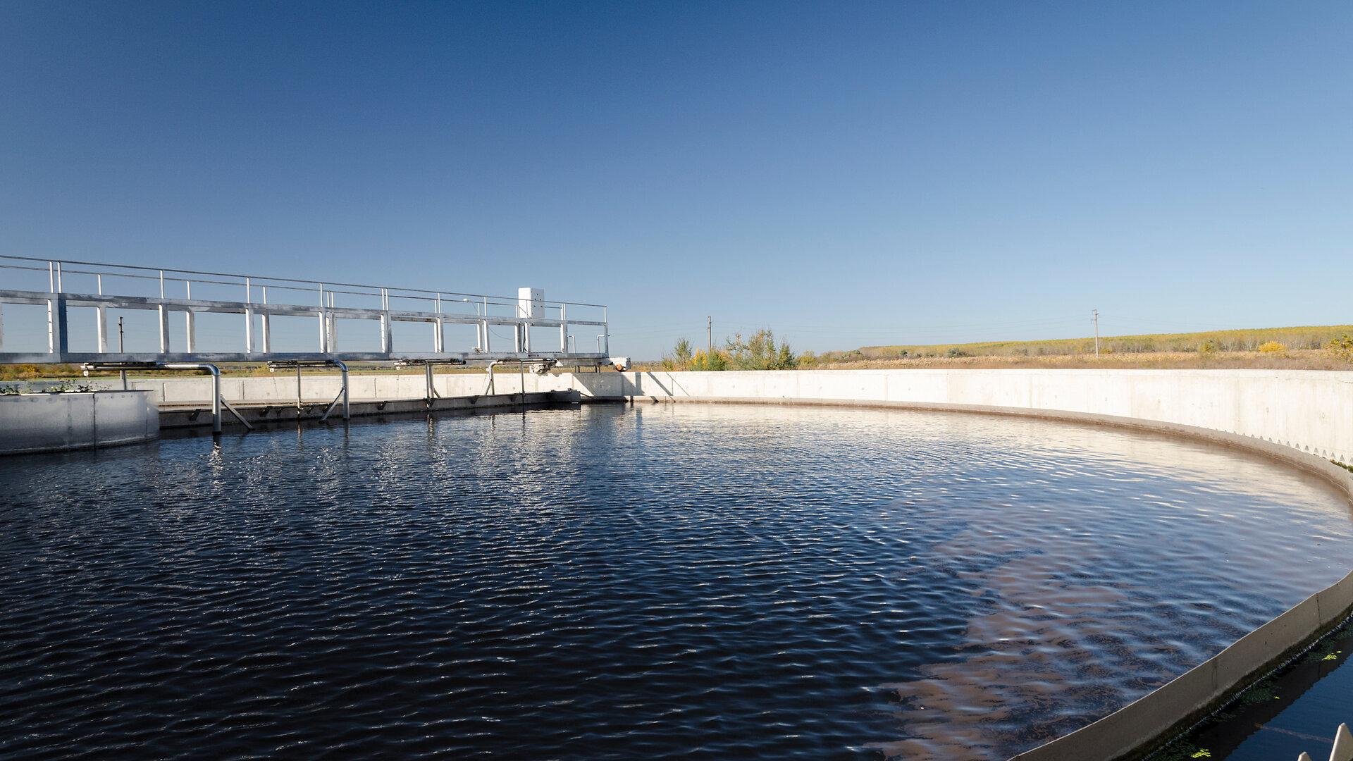tackling water loss and high level of consumption in a wastewater plant